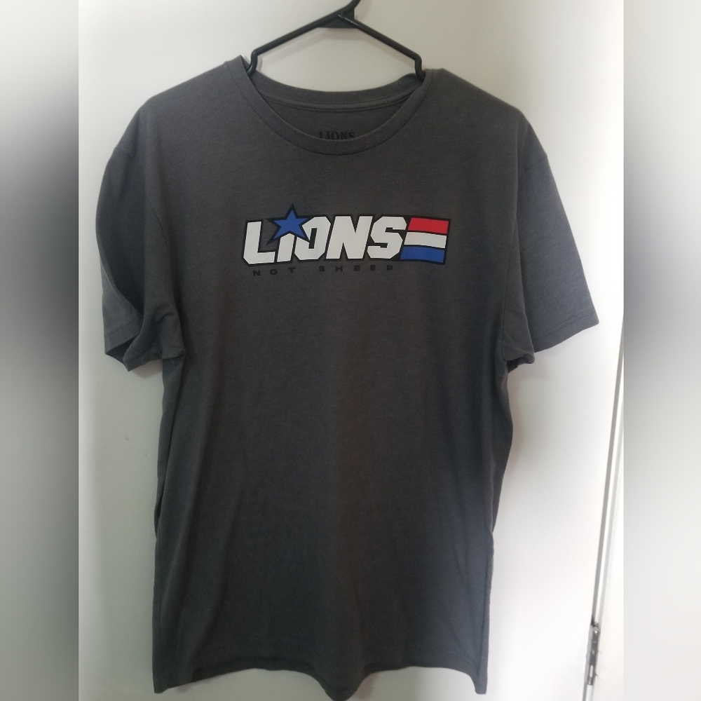 ☆LIONS NOT SHEEP szL